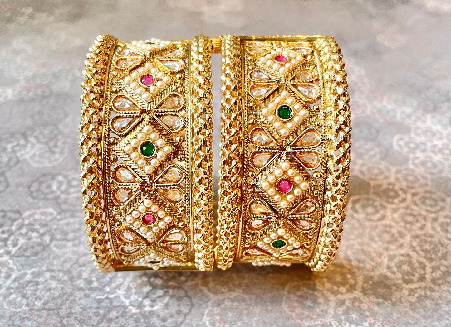 Colorful Kundan in Rajwada Style